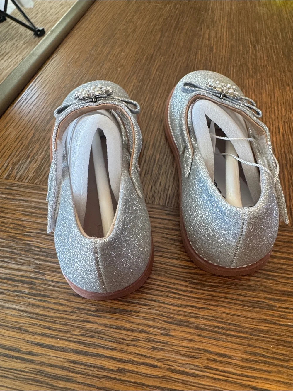 Toddler Girl silver glitter mary jane flats with heart pearls